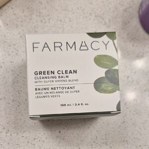 Farmacy Green Clean Cleansing Balm - Green and White